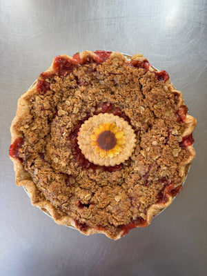 Gluten free Strawberry Rhubarb Crumble Pie