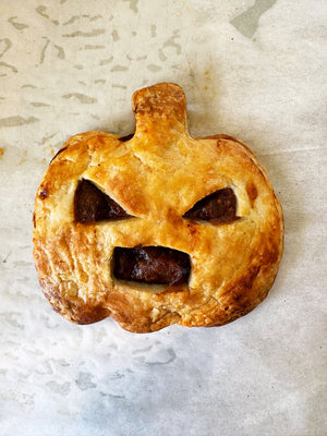 8 Pumpkin Halloween Hand Pies