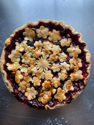 Nectarine Blackberry Pie