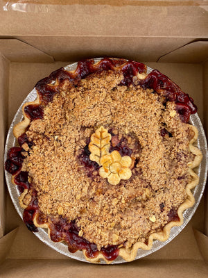 Apple Blackberry Crumb Pie