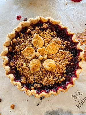 Blackberry Pie with Walnut Streusel