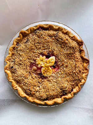 Blackberry Peach Crumble Pie