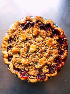 Gluten free Strawberry Rhubarb Crumble Pie