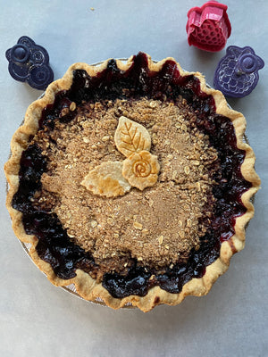 Mixed Berry Crumble Pie