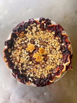 Blackberry Peach Crumble Pie